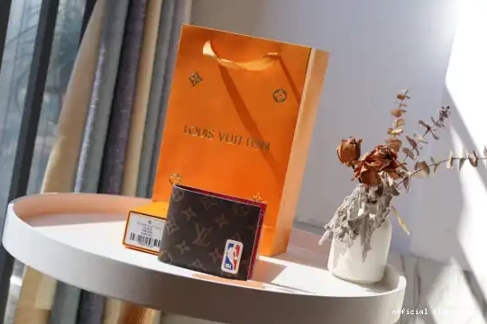 Official oldcobbler VUITTON LVXNBA LOUIS WALLET MULTIPLE 0705